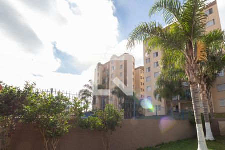 Apartamento para alugar com 57m², 2 quartos e 1 vaga Apartamento para alugar com 57m², 2 quartos e 1 vagaFachada