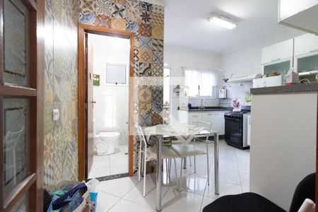 Casa à venda com 120m², 2 quartos e 1 vaga Casa à venda com 120m², 2 quartos e 1 vagaCozinha