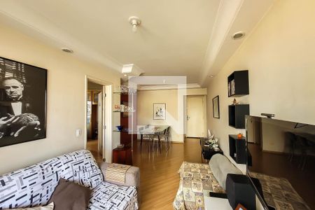 Sala de Estar de apartamento à venda com 2 quartos, 67m² em Vila Gumercindo, São Paulo