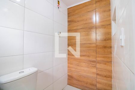 Banheiro de casa para alugar com 1 quarto, 60m² em Vila Fachini, São Paulo