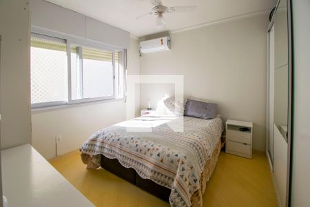 Quarto 1 de apartamento à venda com 2 quartos, 57m² em Menino Deus, Porto Alegre