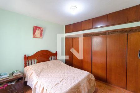 Casa de condomínio à venda com 285m², 4 quartos e 5 vagasSuíte 02