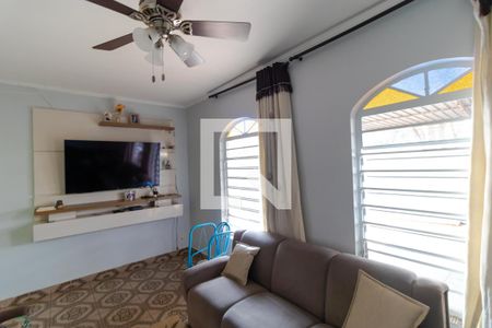 Sala de casa de condomínio à venda com 4 quartos, 285m² em Fazenda Santa Cândida, Campinas