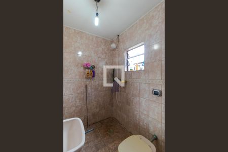 Casa de condomínio à venda com 285m², 4 quartos e 5 vagasBanheiro da Suíte 02