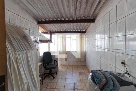 Casa de condomínio à venda com 285m², 4 quartos e 5 vagasÁrea de Serviço