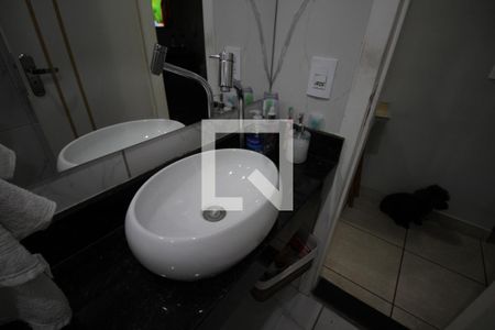 Apartamento à venda com 100m², 3 quartos e 2 vagasBanheiro Social