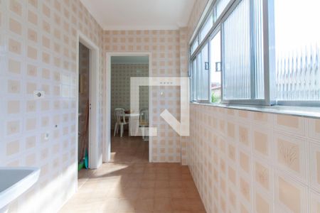 Apartamento para alugar com 110m², 3 quartos e 1 vagaÁrea de Serviço