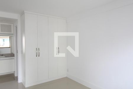 Sala/Quarto de apartamento para alugar com 1 quarto, 45m² em Freguesia de Jacarepaguá, Rio de Janeiro