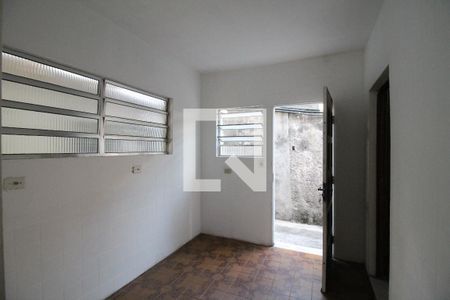 Sala de casa para alugar com 2 quartos, 70m² em Artur Alvim, São Paulo