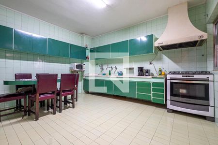 Apartamento à venda com 234m², 3 quartos e 1 vaga Apartamento à venda com 234m², 3 quartos e 1 vagaCozinha