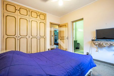 Apartamento à venda com 234m², 3 quartos e 1 vaga Apartamento à venda com 234m², 3 quartos e 1 vagaSuíte