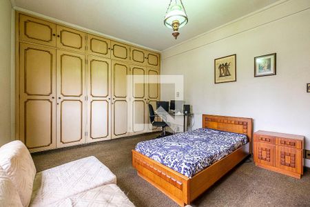 Apartamento à venda com 234m², 3 quartos e 1 vaga Apartamento à venda com 234m², 3 quartos e 1 vagaQuarto 2