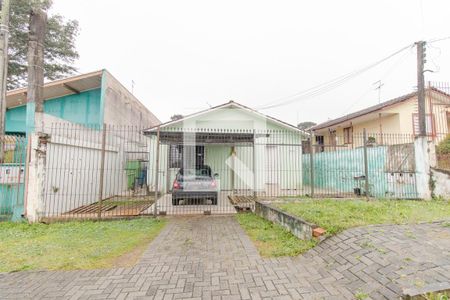 Fachada de casa para alugar com 3 quartos, 80m² em Lindóia, Curitiba