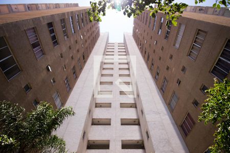 Apartamento à venda com 25m², 1 quarto e sem vaga Apartamento à venda com 25m², 1 quarto e sem vagaFachada