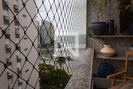 Vista da Sacada de apartamento para alugar com 3 quartos, 106m² em Centro, Guarujá
