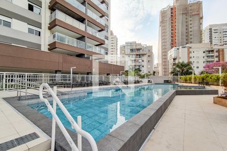 Apartamento à venda com 154m², 2 quartos e 1 vagaÁrea comum - Piscina