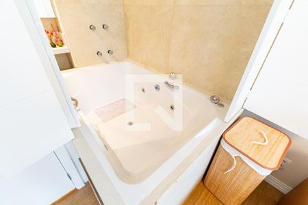 Apartamento à venda com 154m², 2 quartos e 1 vagaBanheiro da Suíte 1