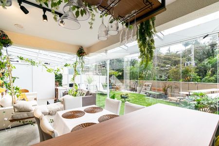 Apartamento à venda com 154m², 2 quartos e 1 vagaVaranda