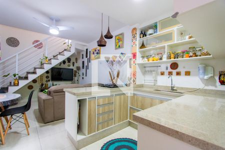 Apartamento à venda com 110m², 2 quartos e 1 vagaCozinha