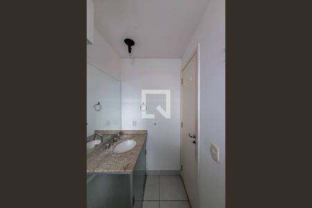 Banheiro de apartamento para alugar com 1 quarto, 44m² em Vila Dom Pedro I, São Paulo