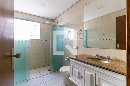 Casa à venda com 120m², 3 quartos e 1 vagaBanheiro
