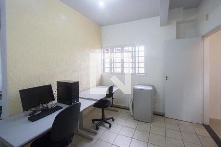 Sala de casa de condomínio para alugar com 1 quarto, 52m² em Jardim Casablanca, São Paulo