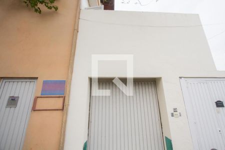 Casa de condomínio para alugar com 95m², 2 quartos e 1 vagaFachada