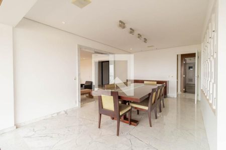 Apartamento à venda com 374m², 4 quartos e 6 vagasSala de Jantar 