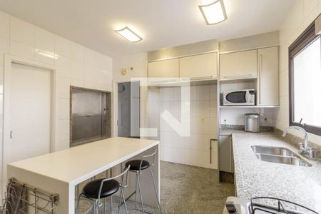 Apartamento à venda com 374m², 4 quartos e 6 vagasCozinha 