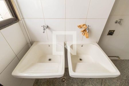 Apartamento à venda com 374m², 4 quartos e 6 vagasLavanderia 