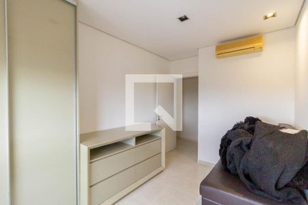 Apartamento à venda com 374m², 4 quartos e 6 vagasQuarto 
