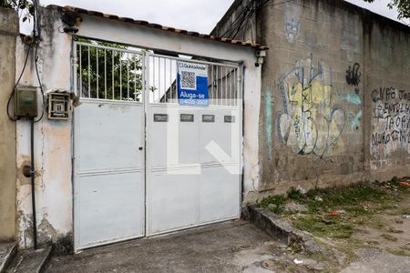 Casa para alugar com 90m², 3 quartos e 1 vaga Casa para alugar com 90m², 3 quartos e 1 vagaFachada