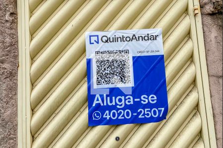 Casa para alugar com 70m², 2 quartos e sem vaga Casa para alugar com 70m², 2 quartos e sem vagaPlaca Instalada na Fachada