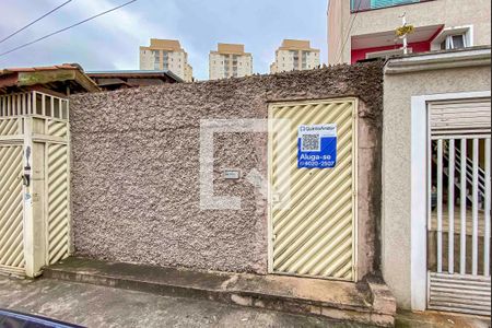 Casa para alugar com 70m², 2 quartos e sem vaga Casa para alugar com 70m², 2 quartos e sem vagaFachada