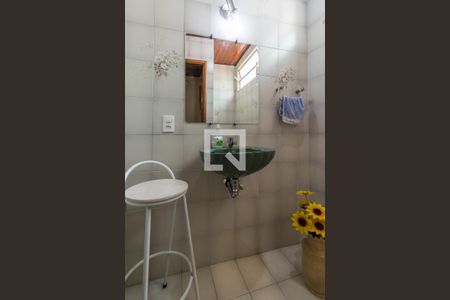 Lavabo (1º andar) de casa à venda com 2 quartos, 344m² em Penha, Rio de Janeiro