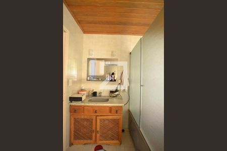 Casa à venda com 287m², 4 quartos e 2 vagasBanheiro da Suíte