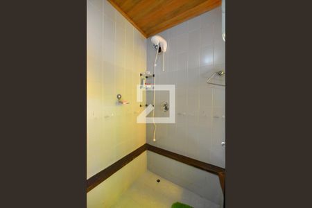 Casa à venda com 287m², 4 quartos e 2 vagasBanheiro