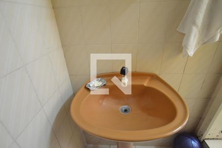 Casa à venda com 287m², 4 quartos e 2 vagasBanheiro de Serviço