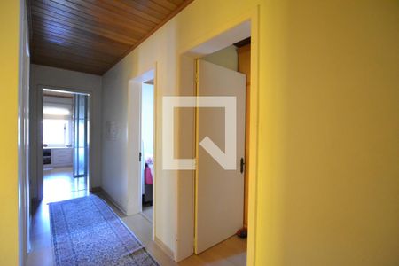 Casa à venda com 287m², 4 quartos e 2 vagasCorredo da área Intima