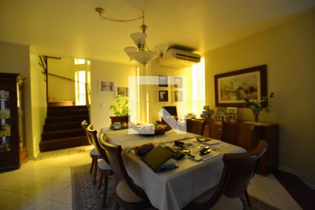 Casa à venda com 287m², 4 quartos e 2 vagasSala de Jantar