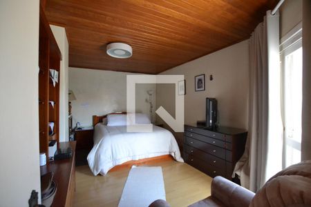 Casa à venda com 287m², 4 quartos e 2 vagasQuarto 3