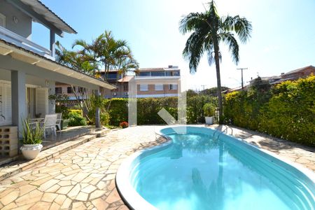 Casa à venda com 287m², 4 quartos e 2 vagasÁrea de Lazer