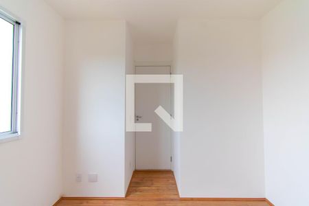 Quarto 1 de apartamento para alugar com 2 quartos, 32m² em Parque Fongaro, São Paulo