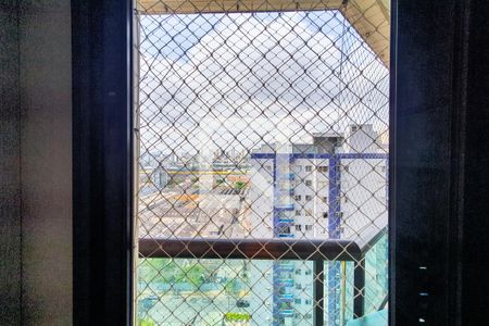 Apartamento à venda com 137m², 4 quartos e 3 vagas Apartamento à venda com 137m², 4 quartos e 3 vagasJanela Quarto 1