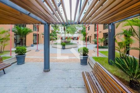 Apartamento à venda com 137m², 4 quartos e 3 vagas Apartamento à venda com 137m², 4 quartos e 3 vagasÁrea comum