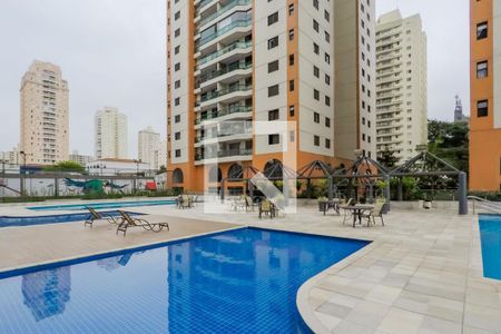 Apartamento à venda com 137m², 4 quartos e 3 vagas Apartamento à venda com 137m², 4 quartos e 3 vagasÁrea comum