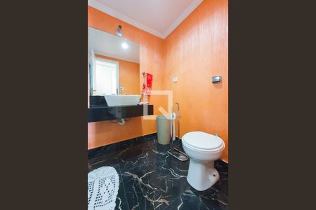 Apartamento à venda com 137m², 4 quartos e 3 vagas Apartamento à venda com 137m², 4 quartos e 3 vagasBanheiro Social
