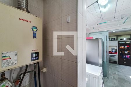 Apartamento à venda com 137m², 4 quartos e 3 vagas Apartamento à venda com 137m², 4 quartos e 3 vagasÁrea de Serviço