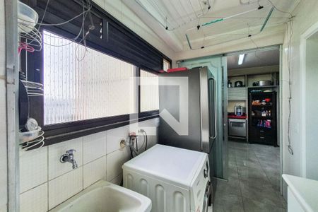 Apartamento à venda com 137m², 4 quartos e 3 vagas Apartamento à venda com 137m², 4 quartos e 3 vagasÁrea de Serviço