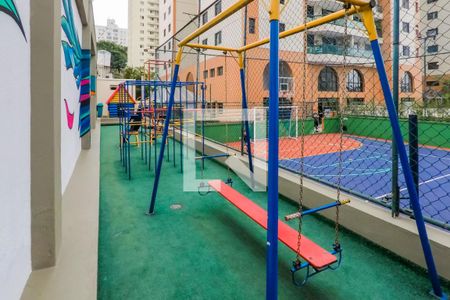 Apartamento à venda com 137m², 4 quartos e 3 vagas Apartamento à venda com 137m², 4 quartos e 3 vagasÁrea comum